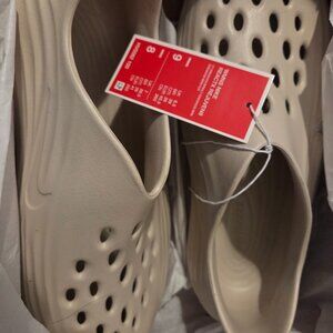 WMNS NIKE REACTX REJUVEN8